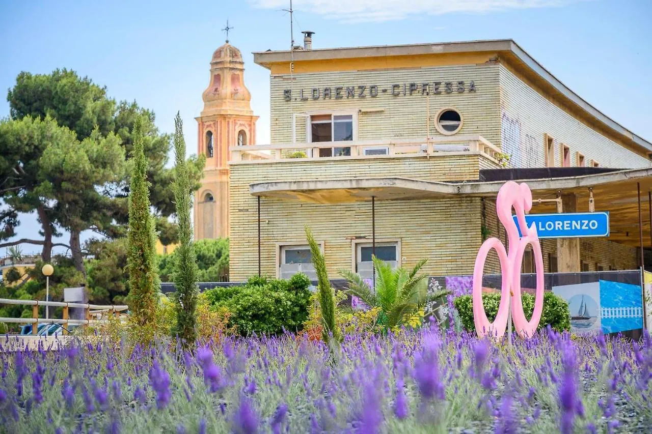 Casa Stella Apartment San Lorenzo al Mare Italy